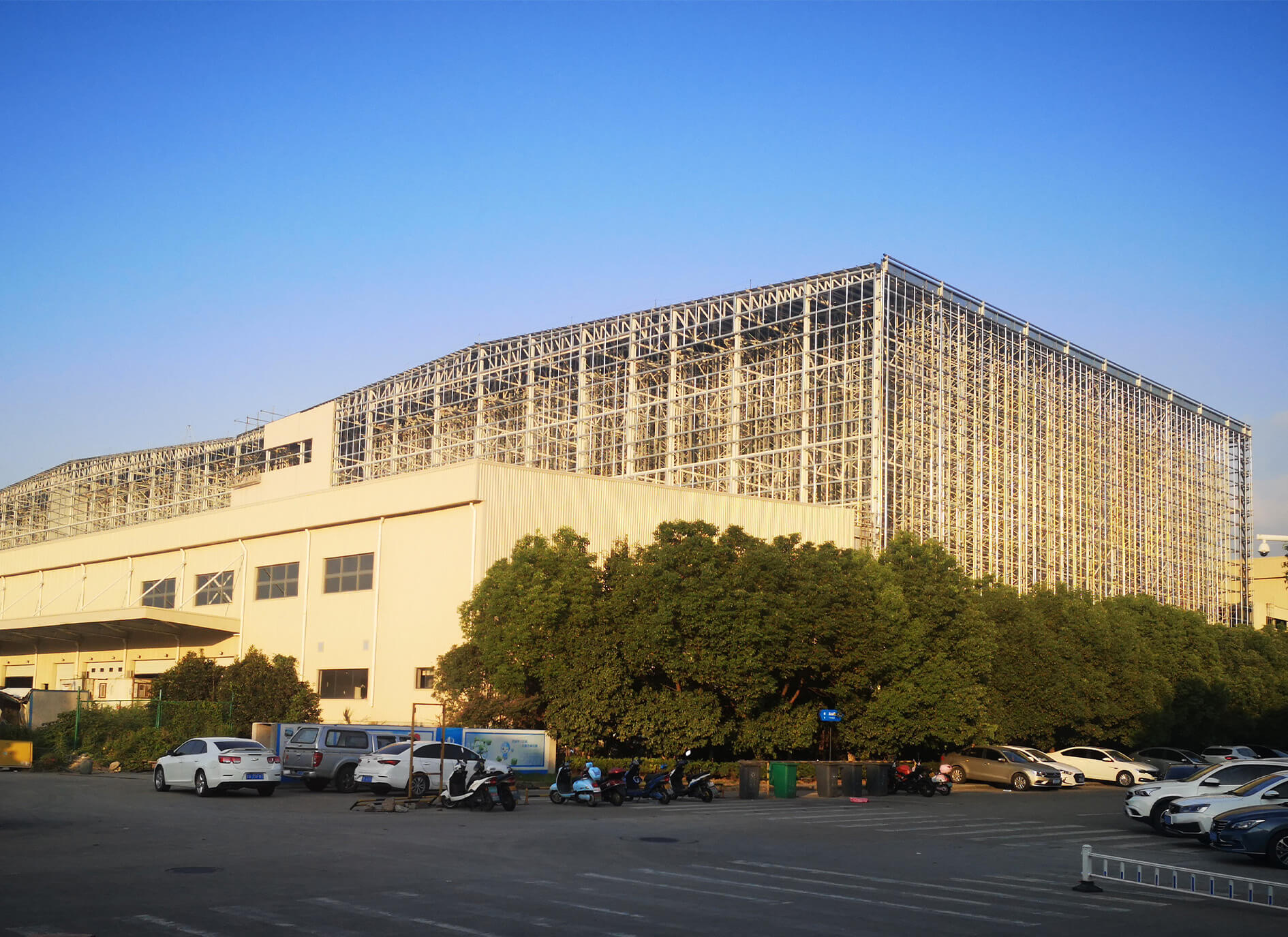 HUAYIDE Clad Rack Warehouse (Shelf-Supported) Actual Project Picture